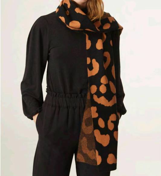 COMPANIA FANTASTICA Accessories - NEW COMPANIA FANTASTICA fine-knit scarf in leopard print